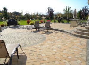 Patio Hardscaping Design - Rich's Landscaping