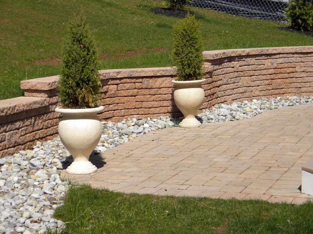retaining wall contractors yardley pa